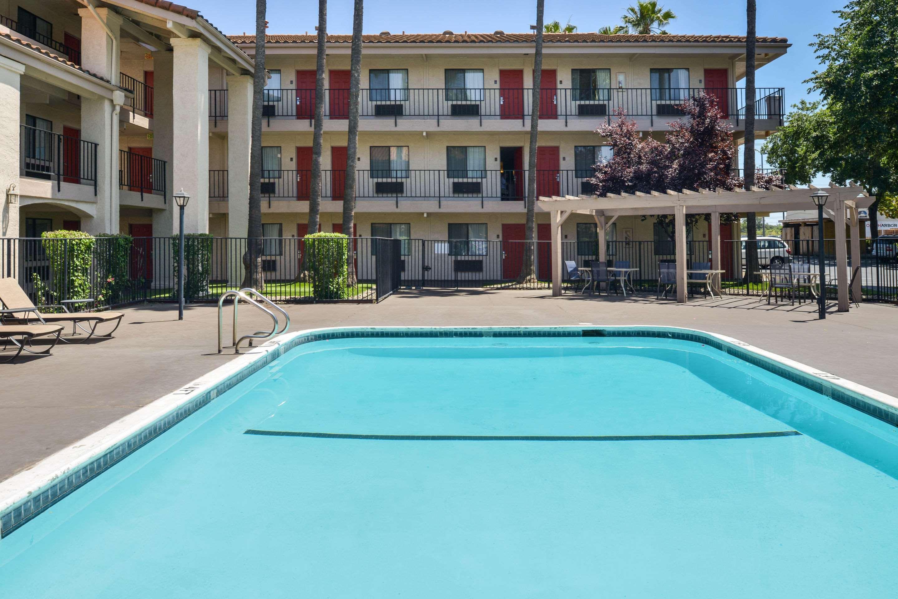 Comfort Inn & Suites Rancho Cordova-Sacramento Exterior foto